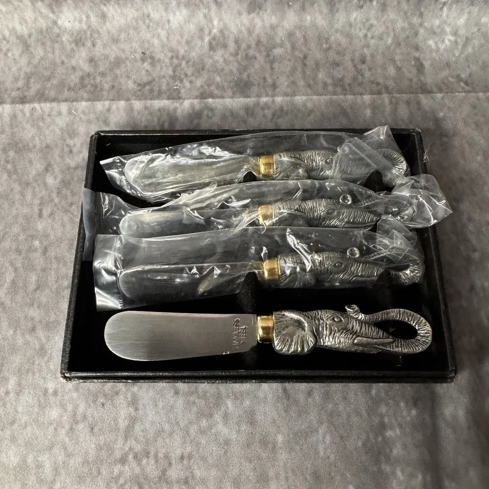 Vintage Arthur Court Elephant Handle Cheese Butter Spreaders Kitchen Set of 4